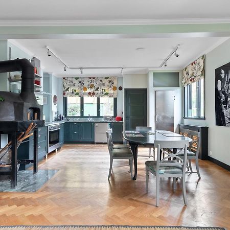 Fantastic 4 Bedroom Home In Bromma With Everything Sztokholm Zewnętrze zdjęcie