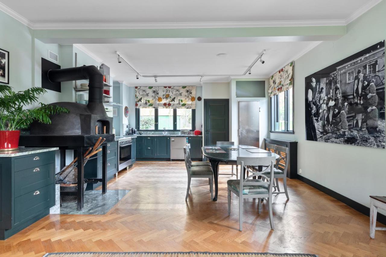 Fantastic 4 Bedroom Home In Bromma With Everything Sztokholm Zewnętrze zdjęcie