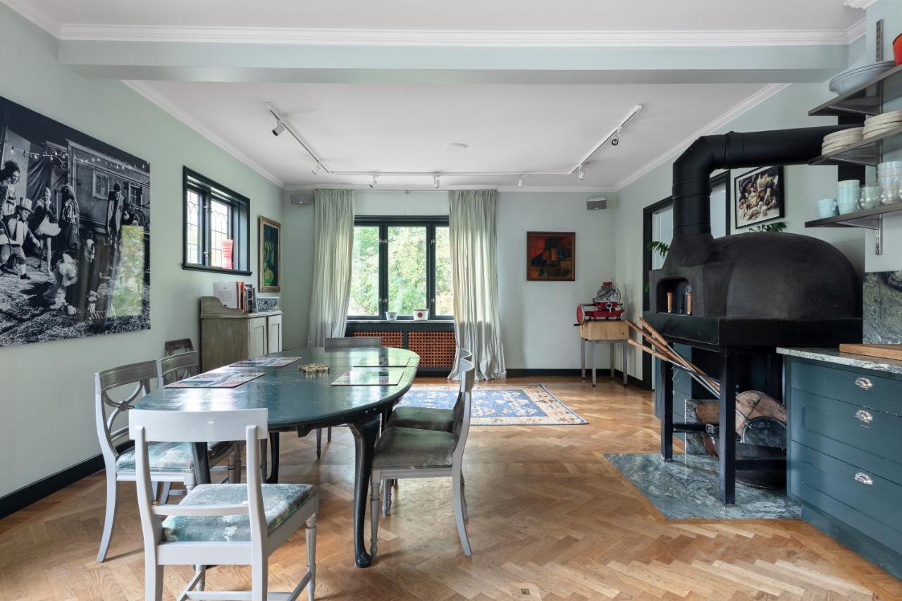 Fantastic 4 Bedroom Home In Bromma With Everything Sztokholm Zewnętrze zdjęcie